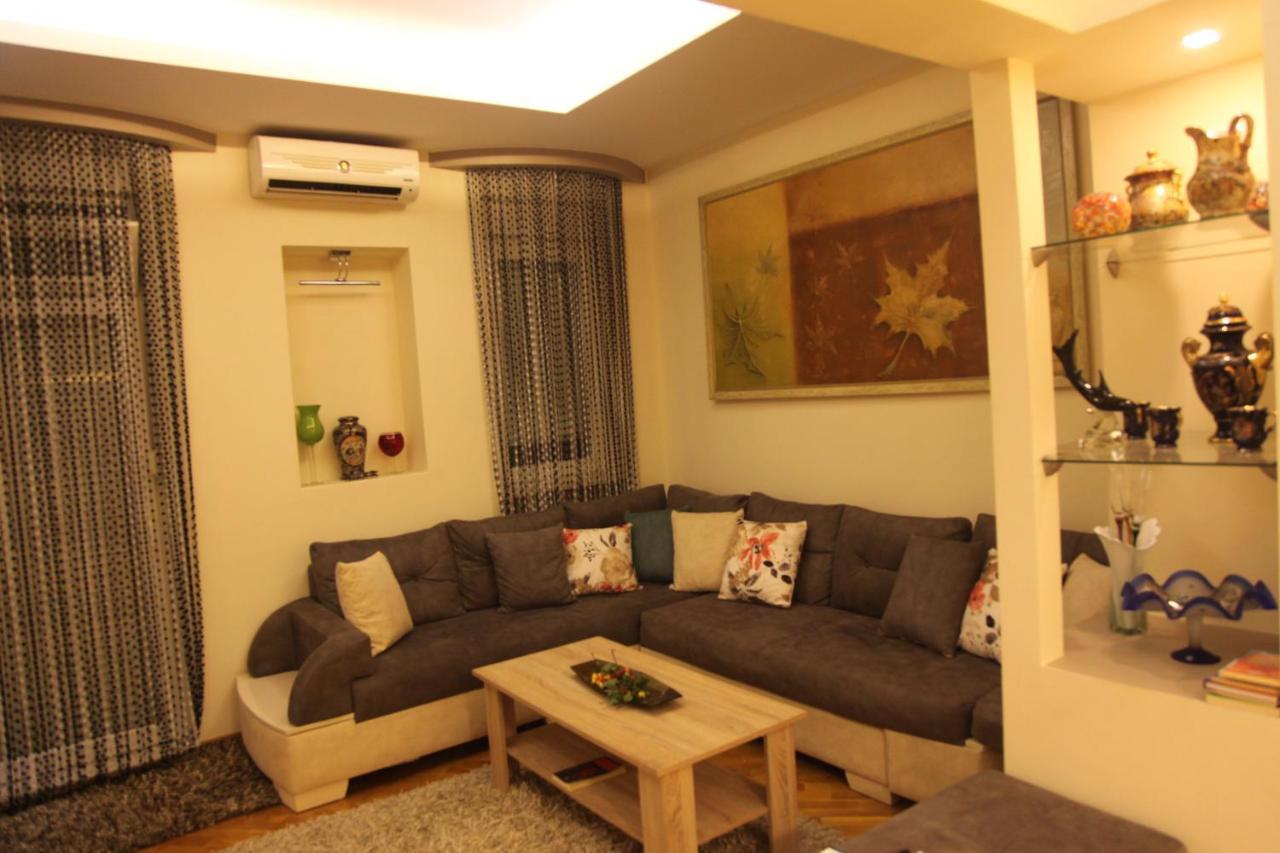 Apartment No 5 Pristina Buitenkant foto