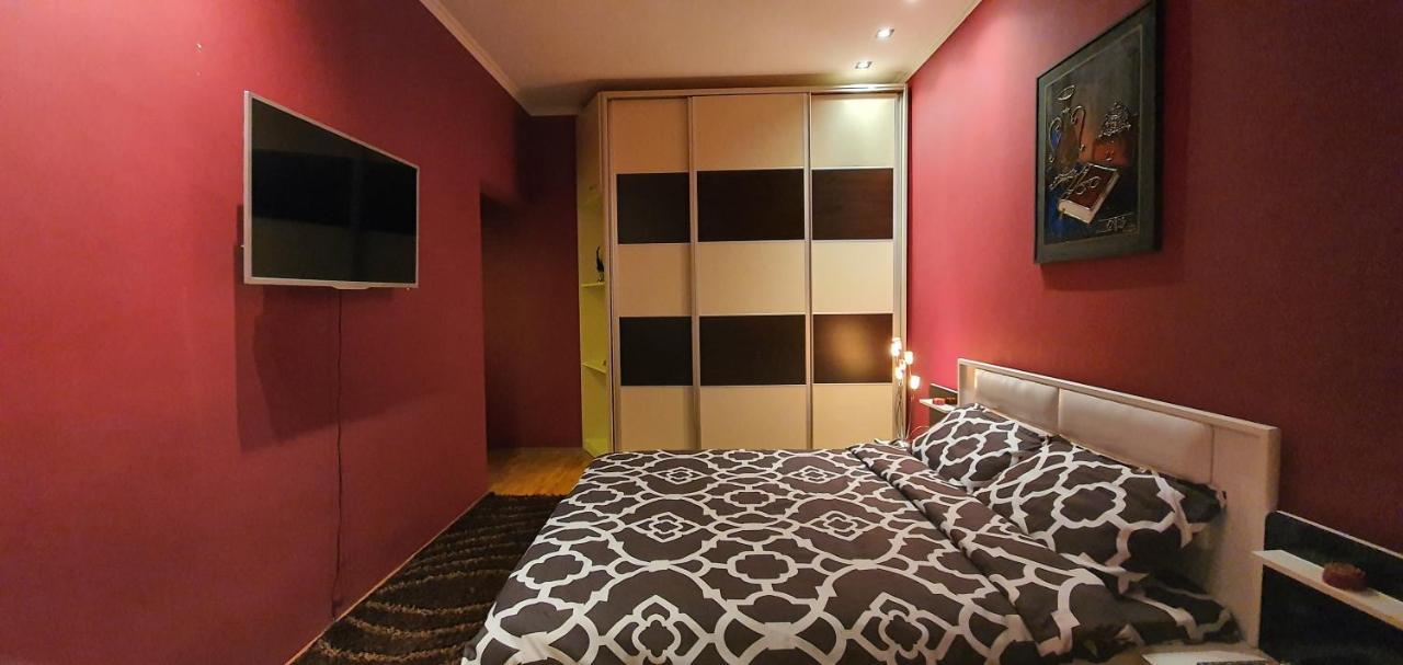 Apartment No 5 Pristina Buitenkant foto