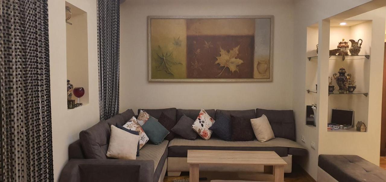 Apartment No 5 Pristina Buitenkant foto